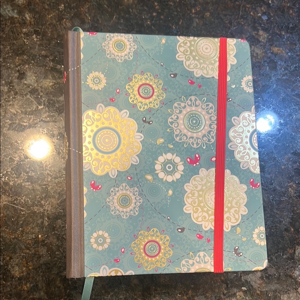 Floral Patterned Bible with Elastic Band